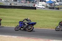 brands-hatch-photographs;brands-no-limits-trackday;cadwell-trackday-photographs;enduro-digital-images;event-digital-images;eventdigitalimages;no-limits-trackdays;peter-wileman-photography;racing-digital-images;trackday-digital-images;trackday-photos